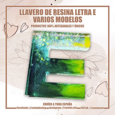 Llavero de resina letra E